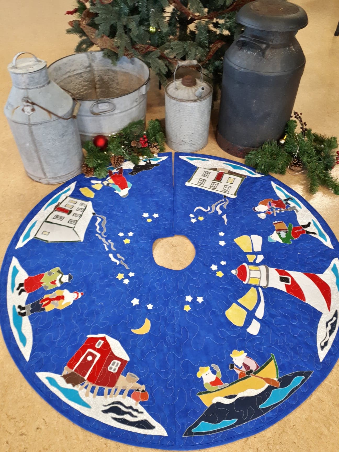 "Christmas 'Round the Harbour" Tree Skirt Pattern